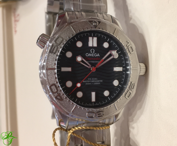 Omega Seamaster 300M Nekton