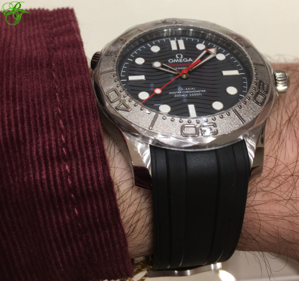 Omega Seamaster 300M Nekton